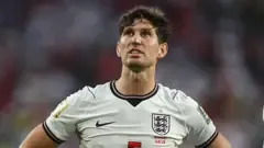 斯通斯转会国际米兰：斯通斯自由转会国际米兰签约两年